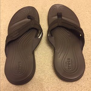 Men’s Santa Cruz Leather Crocs Flip Flop